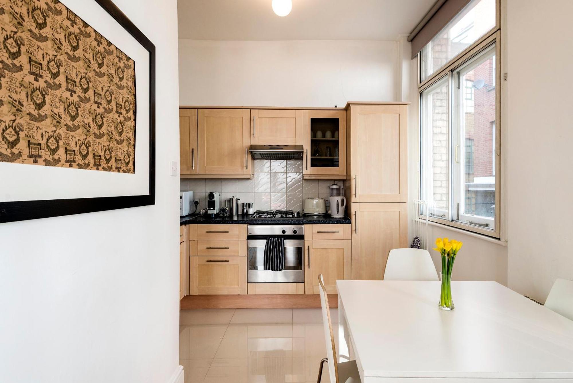 Apartments Are Located In The Heart Of Shoreditch London Exteriör bild